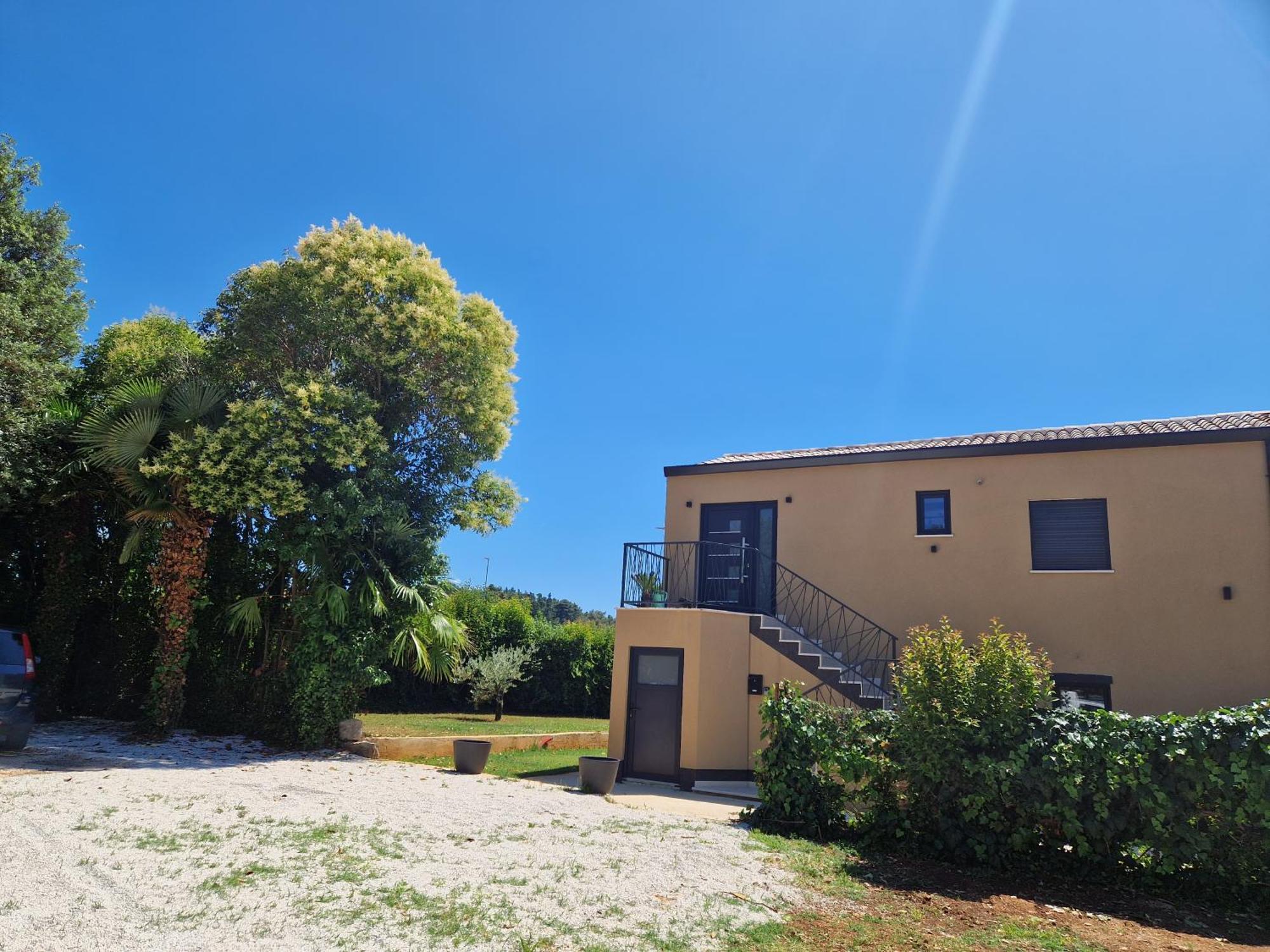 Apartman Oli 1 Πόρετς Εξωτερικό φωτογραφία